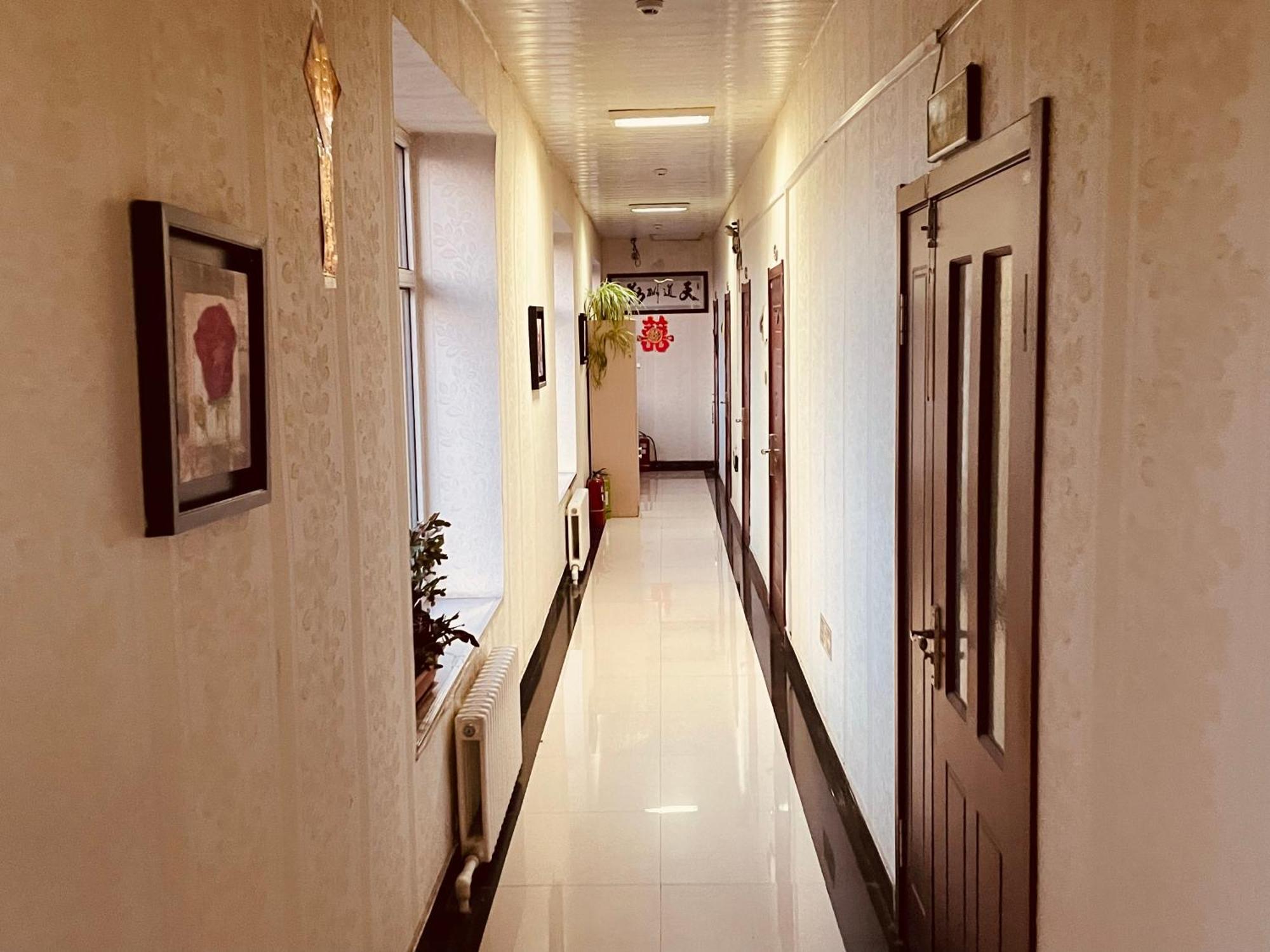 哈尔滨机场东方红运宾馆 Hotel Eksteriør billede