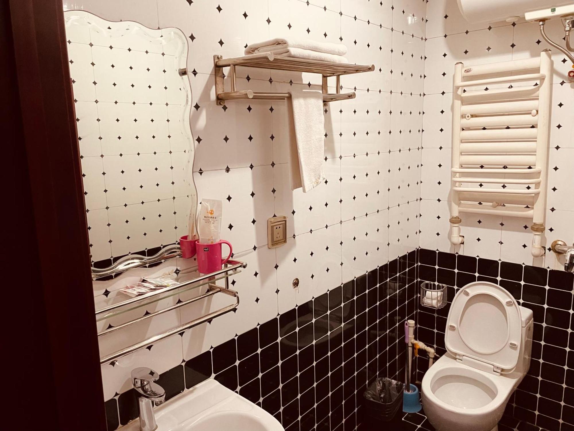哈尔滨机场东方红运宾馆 Hotel Værelse billede